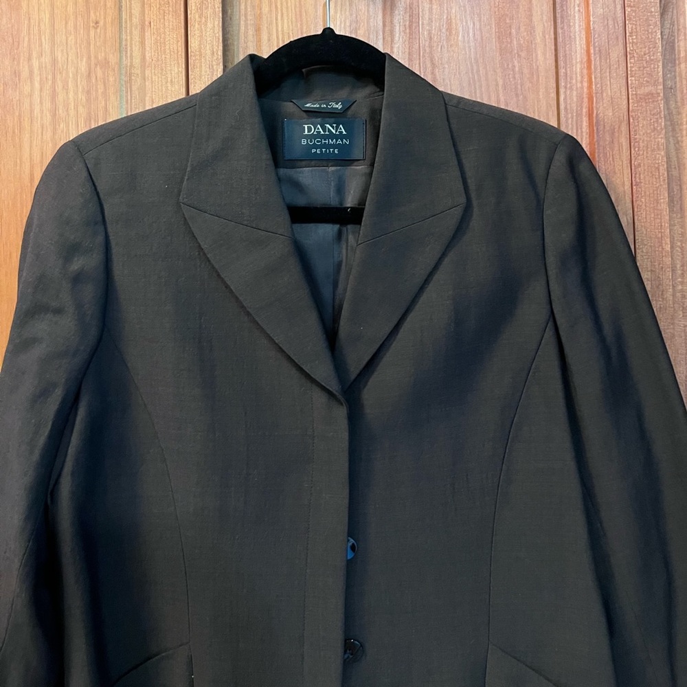 Dana Buchman brown blazer - Picture 5 of 11